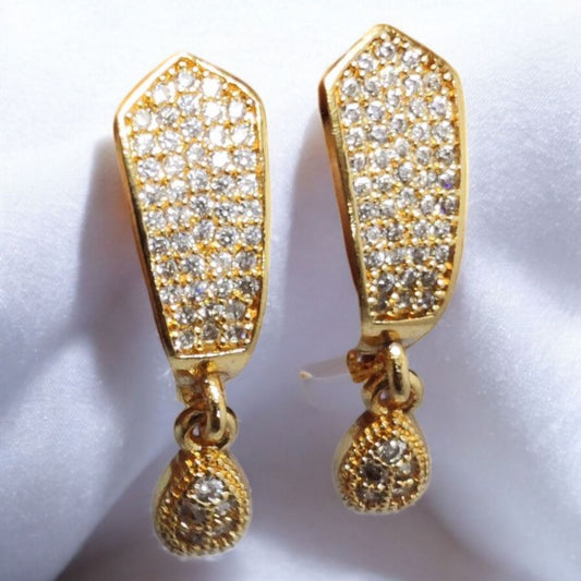 Gorgeous Design Gold Plated Crystal Zircon Stone