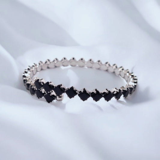 Beautiful Design Silver Coated Zircon Black Stone