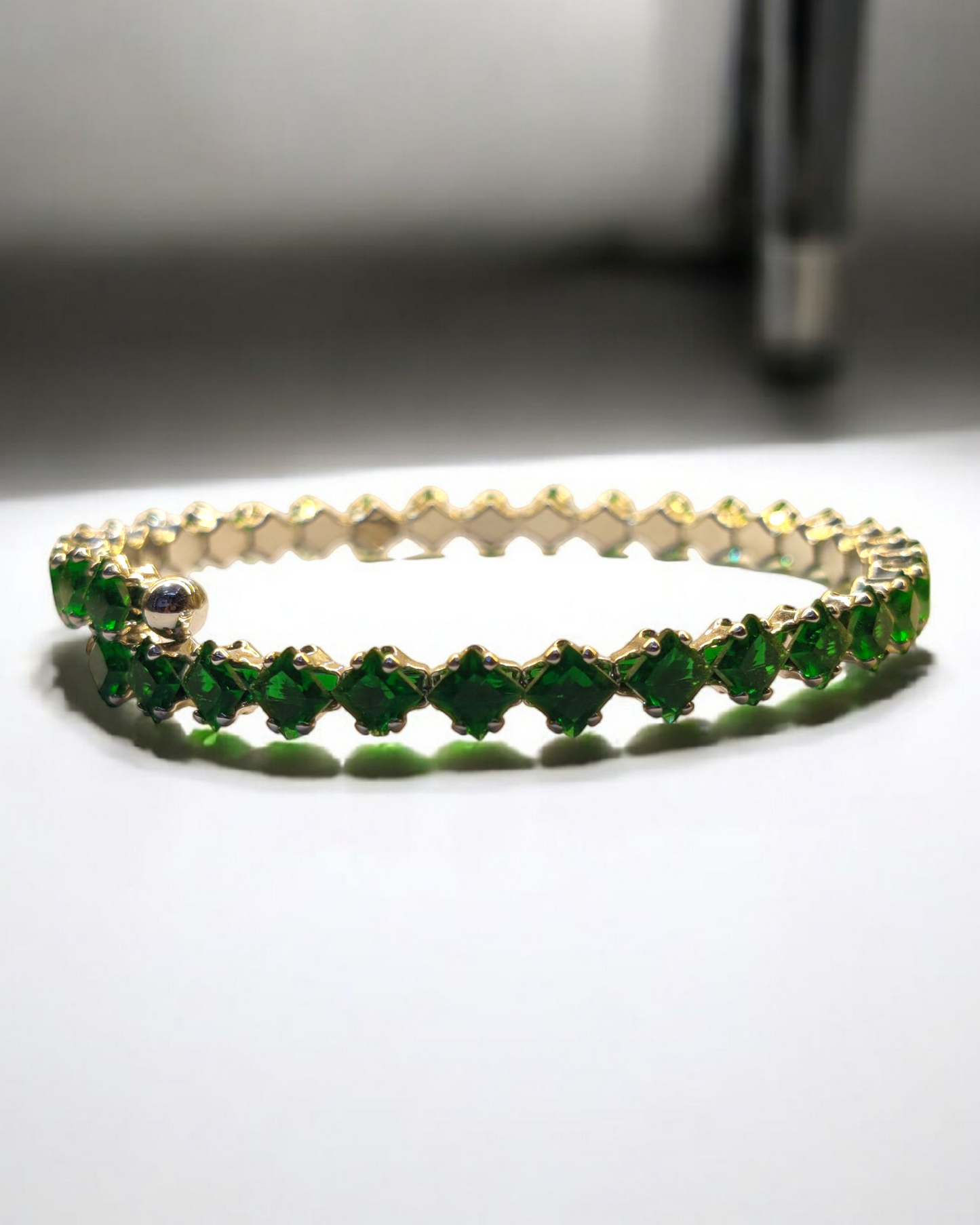 Beautiful Design Silver Coated Zircon Black Stone