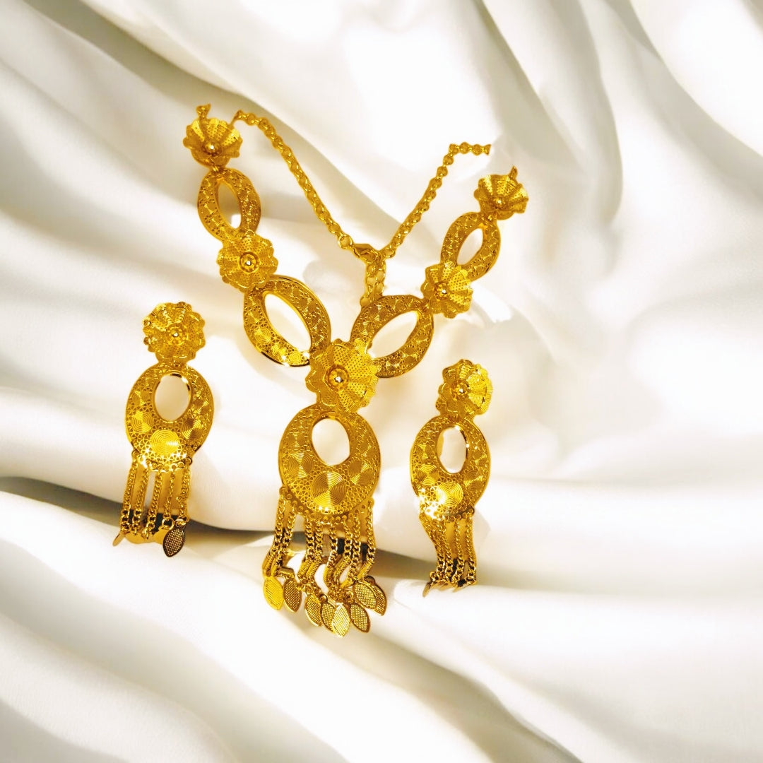 Arabic Design Gold Coated Locket Set