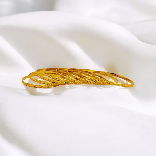 Beautiful Design Gold Plated Bangles 8Pc Set
