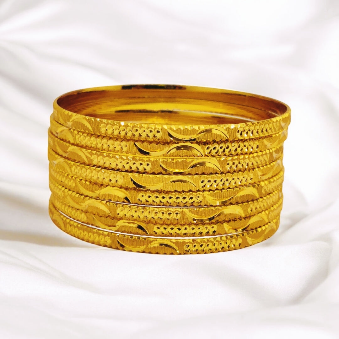 Beautiful Design Gold Plated Bangles 8Pc Set