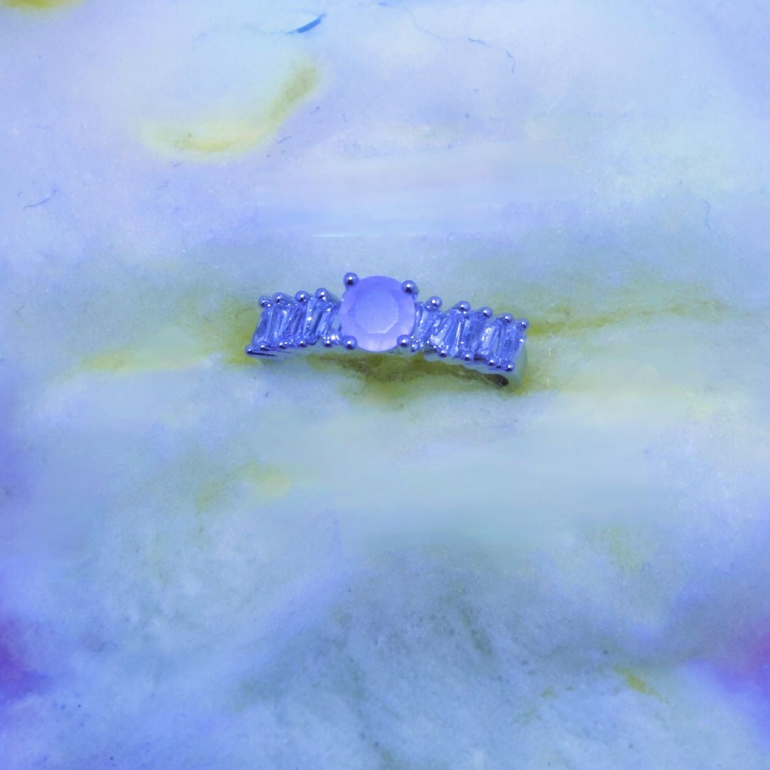 Elegant Design Silver Plated Zircon Stone Ring