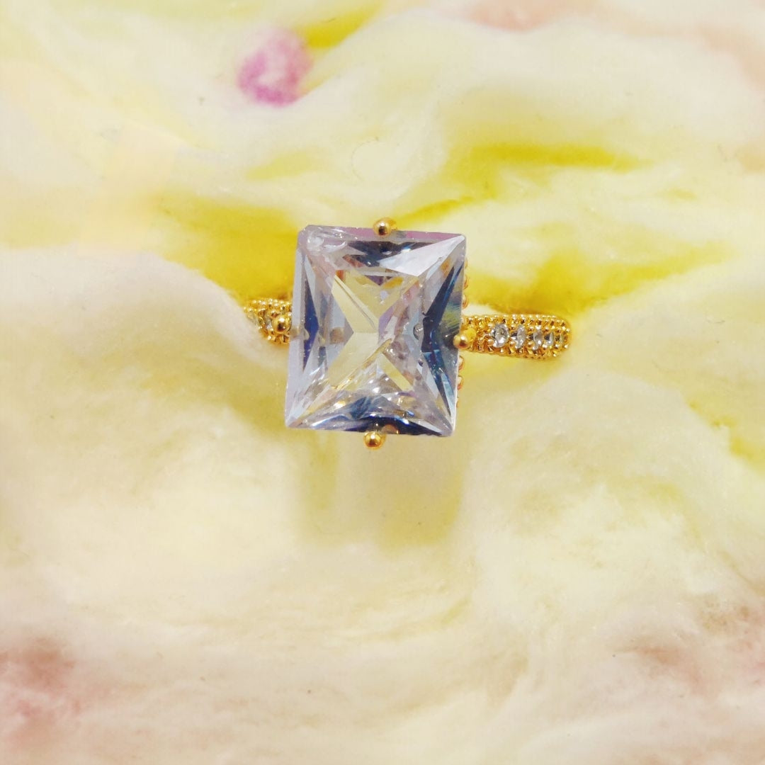 Beautiful Design Gold Plated Zircon Stone Ring