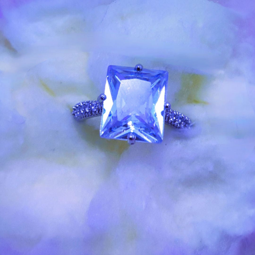 Beautiful Design Silver Plated Zircon Stone Ring