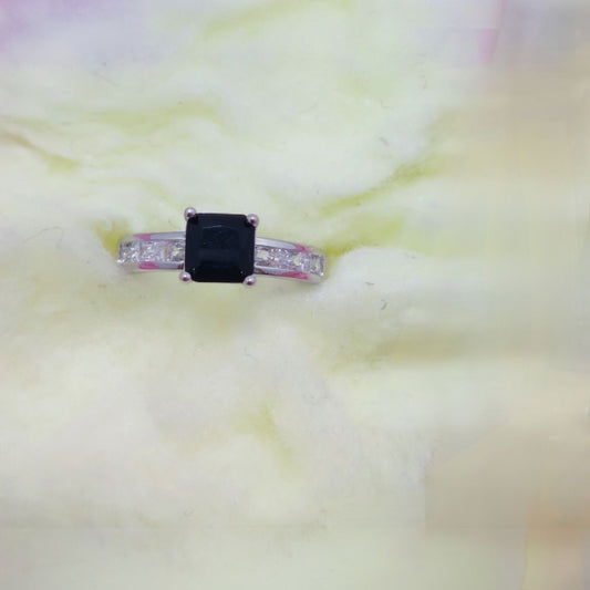 Beautiful Design Silver Plated Zircon Stone Ring