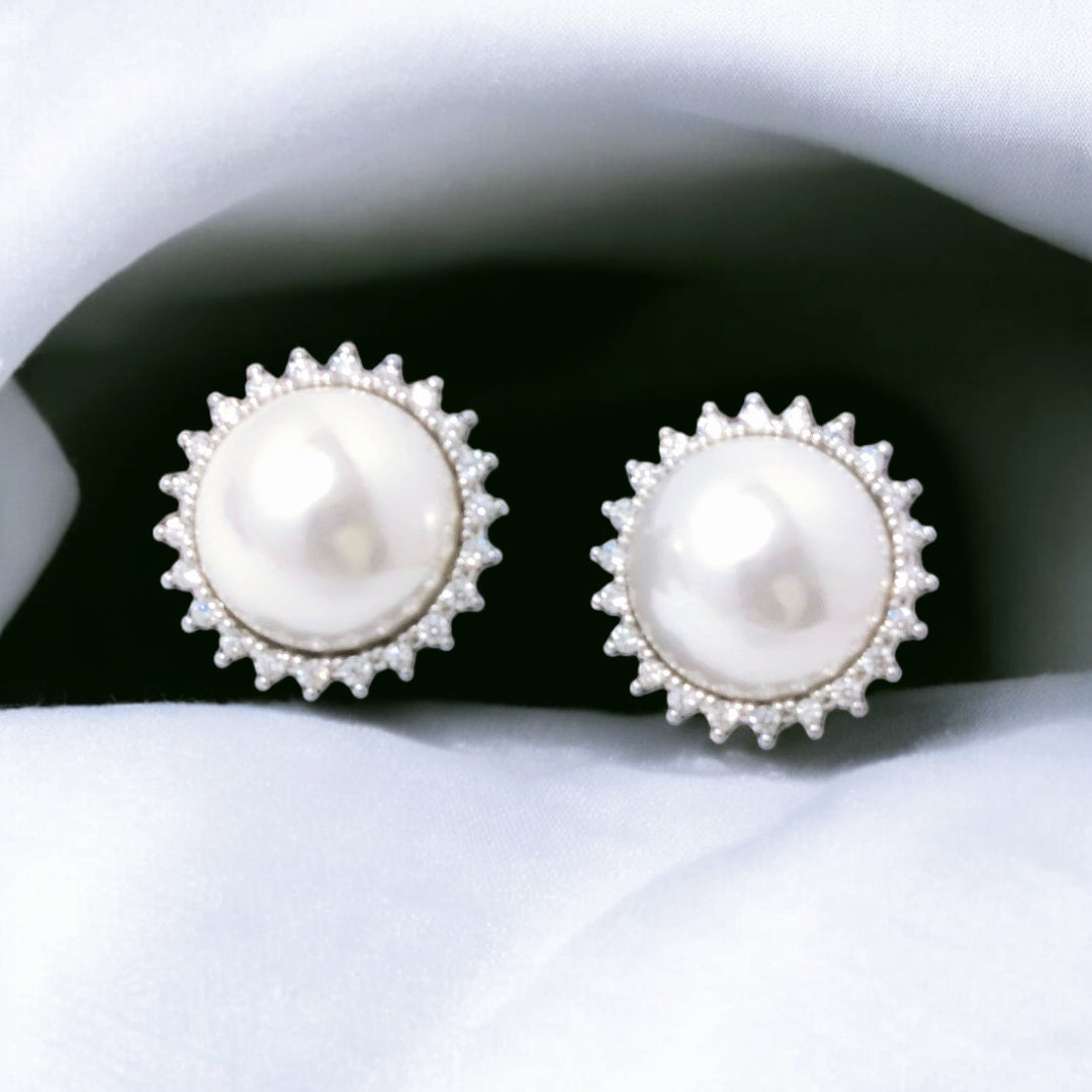 Stylish Design Gold Plated Crystal Pearl Earrings