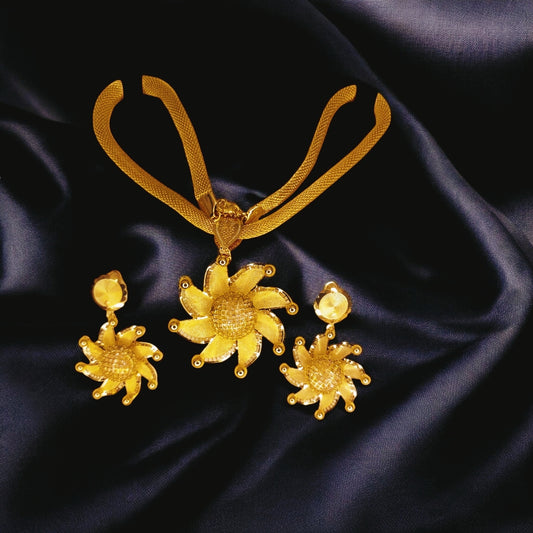 Arabic Design Gold Coated Locket Set